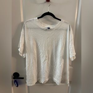 old navy boyfriend tshirt